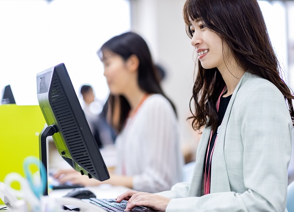 【小浜市】4月スタート！大手電力グループ会社でデータ入力などの事務◎土日祝休み◎未経験OK★駐車場代支給あり♪